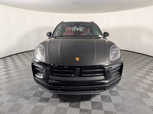 New 2026 Porsche Macan image 11