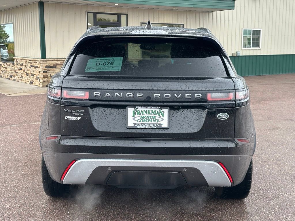 Used 2018 Land Rover Range Rover Velar R-Dynamic SE AWD/4WD image 37