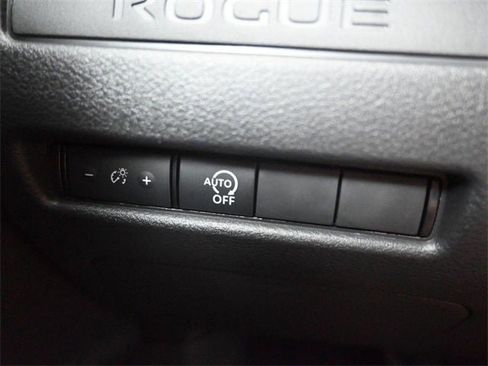New 2026 Nissan Rogue S image 19