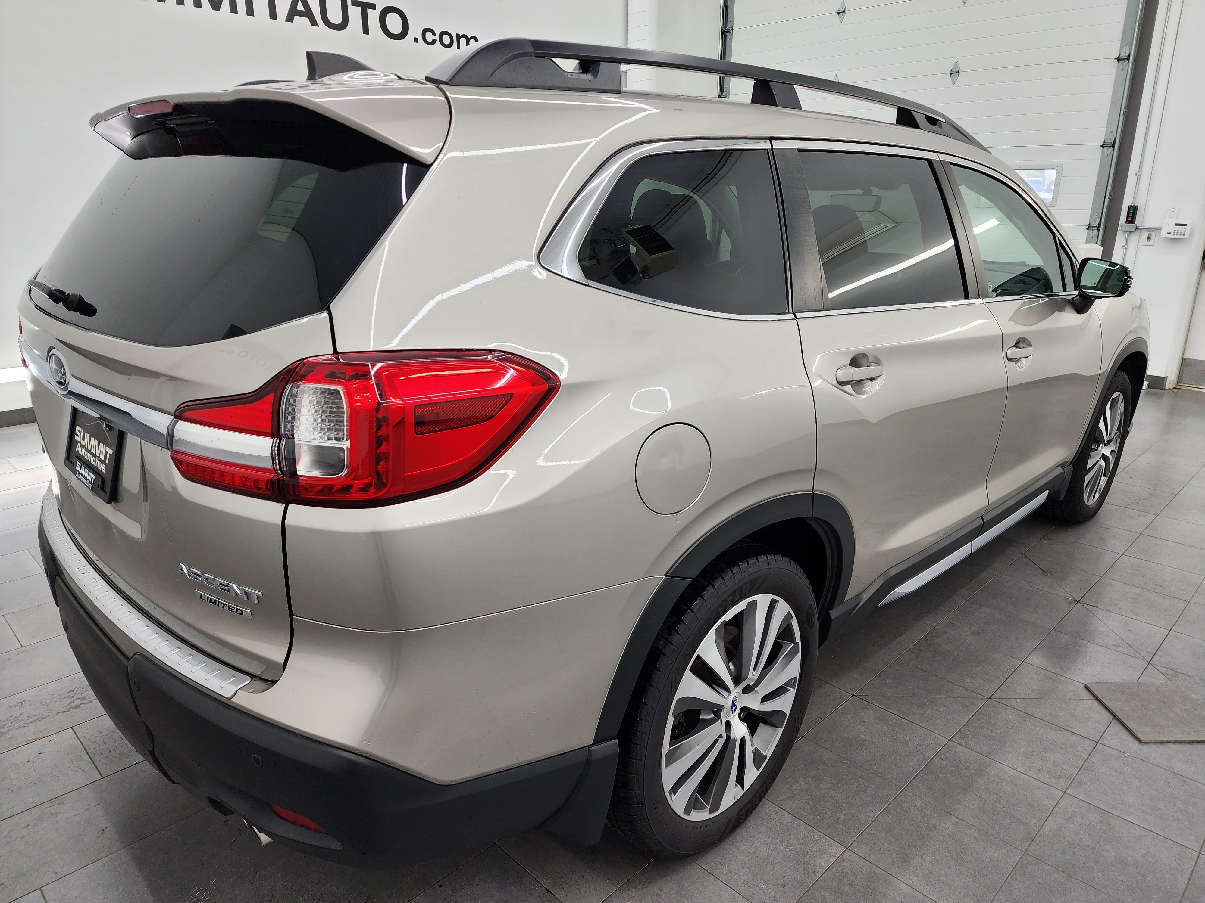 Used 2020 Subaru Ascent Limited w/ Popular Package #2A AWD/4WD image 5