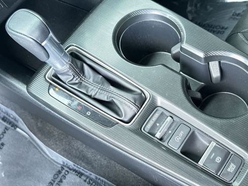 Used 2025 Honda Civic Sport image 21