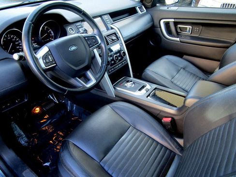Used 2015 Land Rover Discovery Sport HSE Luxury image 13