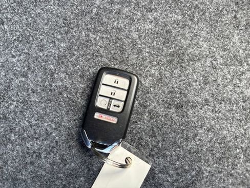 Used 2022 Honda Accord Touring image 48