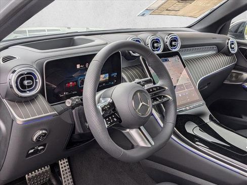 New 2026 Mercedes-Benz GLC 300 4MATIC image 3