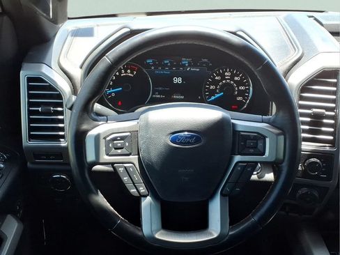Used 2019 Ford F150 Platinum w/ Equipment Group 701A Luxury AWD/4WD image 18