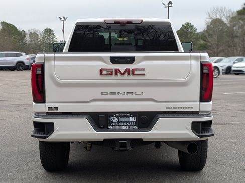 Used 2024 GMC Sierra 2500 Denali w/ Denali Reserve Package image 8