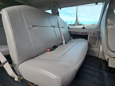 Used 2013 Ford E-150 and Econoline 150 XL image 28