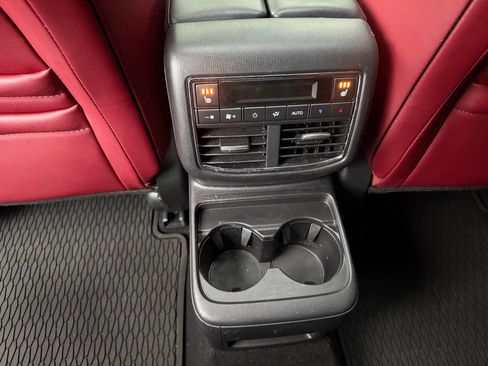 Used 2022 MAZDA CX-9 Carbon Edition image 34