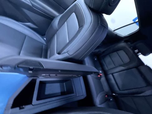 Used 2026 Chevrolet Equinox EV LT image 28