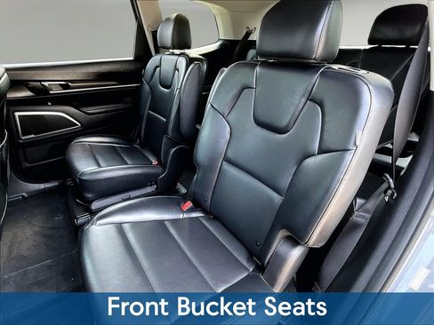Used 2025 Kia Telluride S AWD/4WD image 25