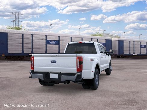 New 2026 Ford F350 4x4 Crew Cab DRW Super Duty image 30