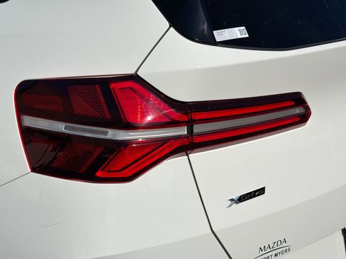 Used 2025 BMW X3 xDrive30i image 10