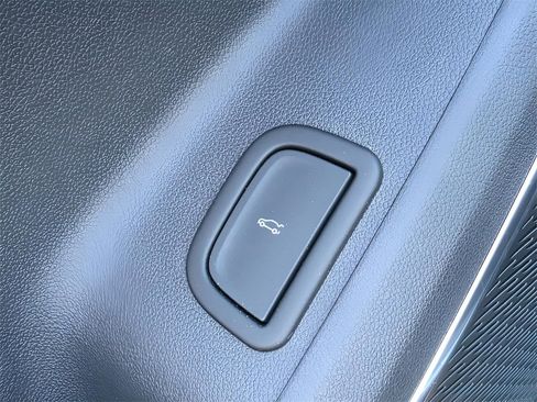 Used 2024 Chevrolet Traverse RS w/ LPO, Floor Liner Package image 25