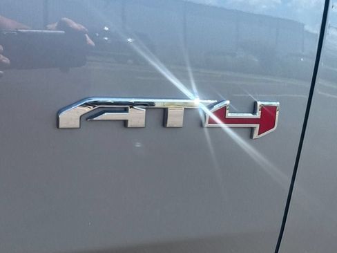 Used 2023 GMC Yukon XL AT4 w/ LPO, Floor Liner Package AWD/4WD image 11