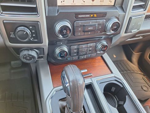 Used 2018 Ford F150 King Ranch w/ Equipment Group 601A Luxury image 15