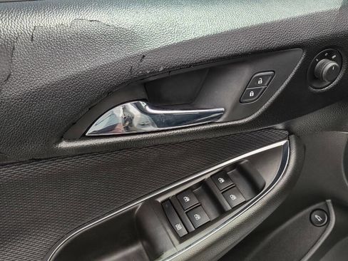 Used 2016 Chevrolet Cruze LT w/ Convenience Package image 12