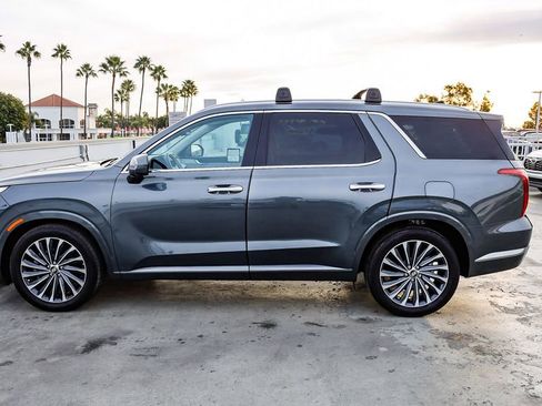 Used 2024 Hyundai Palisade Calligraphy image 13