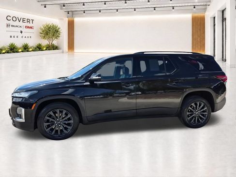 Used 2022 Chevrolet Traverse RS FWD image 7