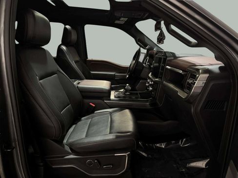 Used 2022 Ford F150 Lariat w/ Equipment Group 502A High image 29