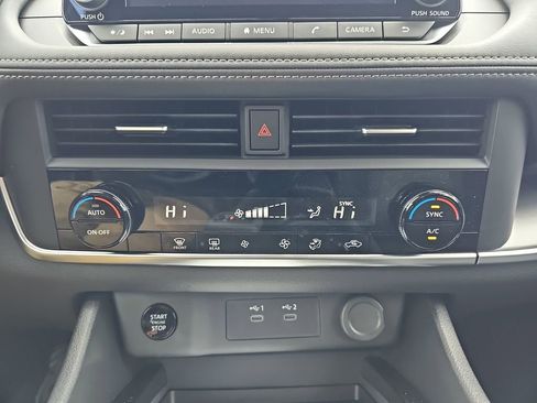 New 2026 Nissan Rogue SV image 27