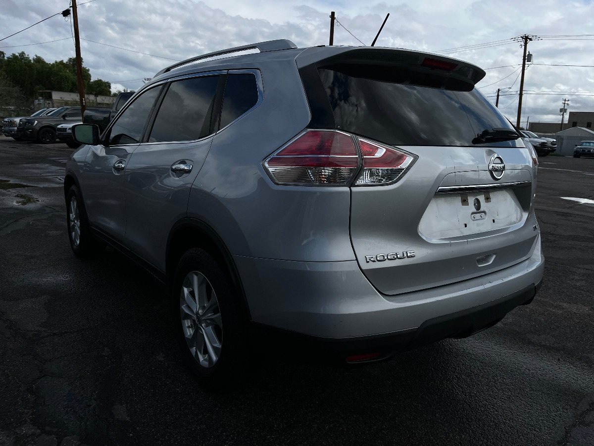 Used 2016 Nissan Rogue SV FWD image 7