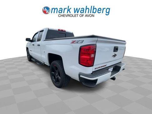 Certified 2018 Chevrolet Silverado 1500 LT w/ Redline Edition AWD/4WD image 6