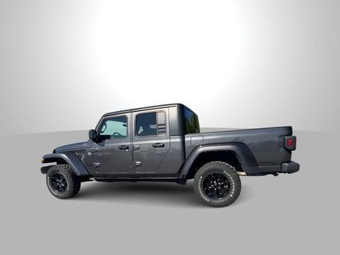 Used 2022 Jeep Gladiator Sport AWD/4WD image 4