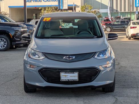 Used 2019 Chevrolet Bolt LT image 2
