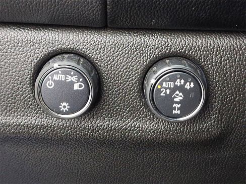 Used 2020 Chevrolet Colorado ZR2 image 23