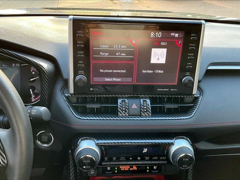 Used 2022 Toyota RAV4 TRD Off-Road image 11