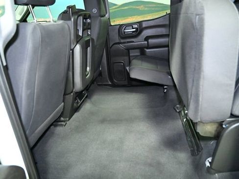 Used 2021 Chevrolet Silverado 1500 Custom image 47