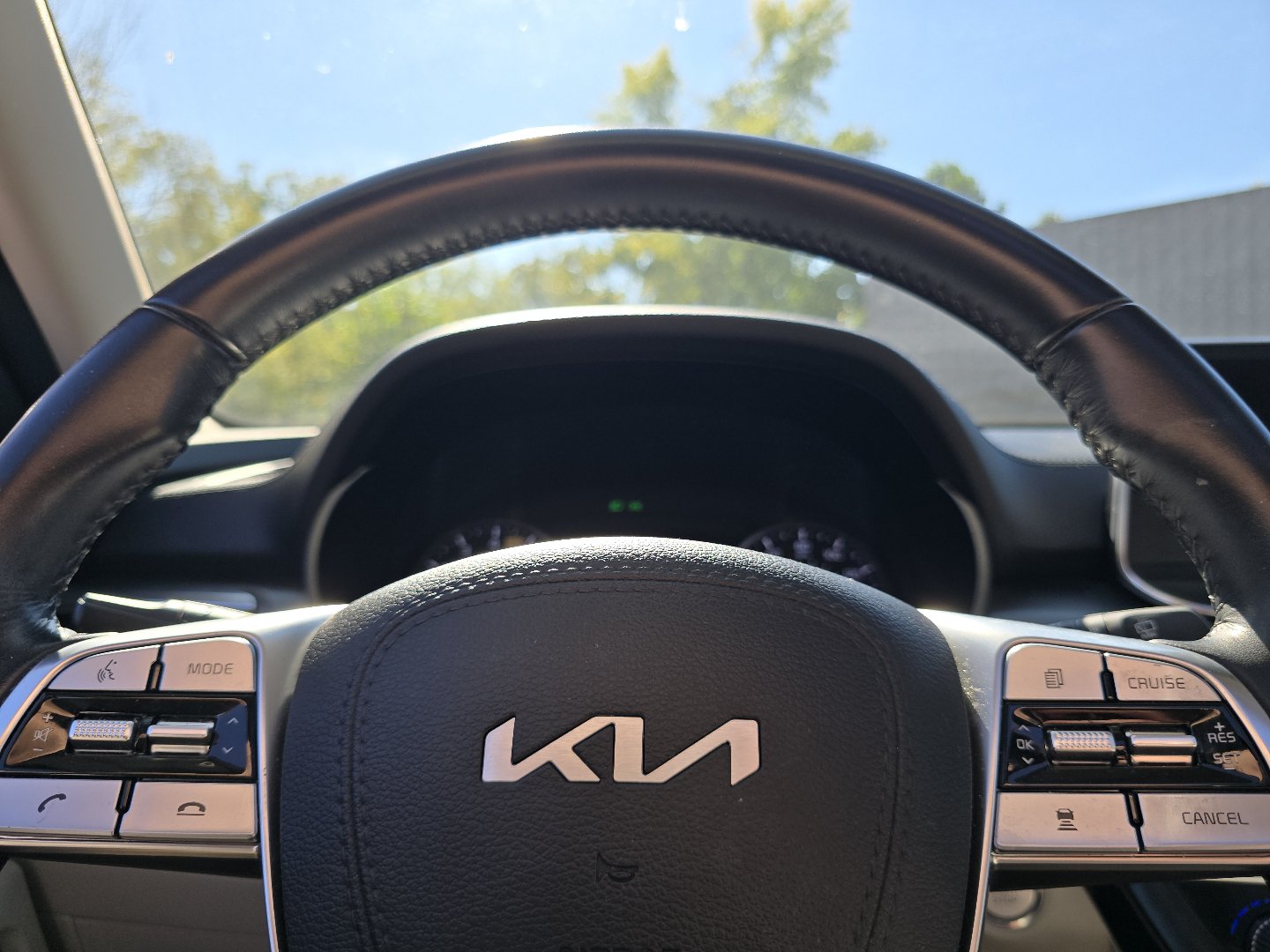 Used 2022 Kia Telluride S AWD/4WD image 28