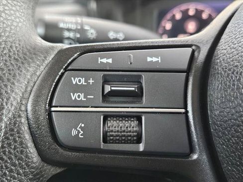 Used 2025 Honda Accord SE image 24