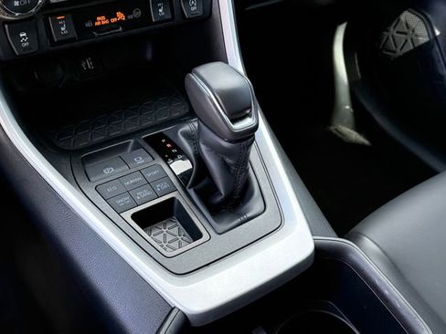 Used 2025 Toyota RAV4 XLE Premium w/ Weather Package image 20