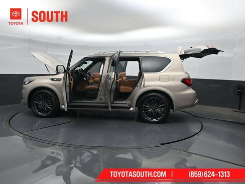 Used 2024 INFINITI QX80 Sensory AWD/4WD image 62