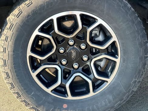 Used 2022 Ford F150 XLT w/ Equipment Group 302A High image 14