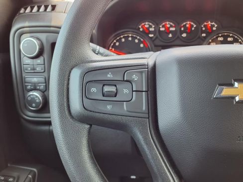 Used 2025 Chevrolet Silverado 1500 Custom w/ LPO, Dark Essentials Package image 31