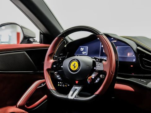 Used 2024 Ferrari Purosangue image 10