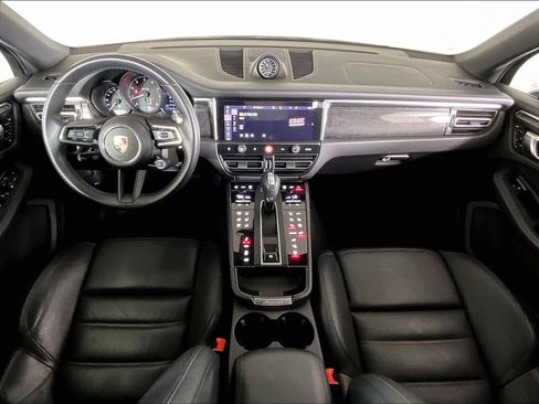 Certified 2024 Porsche Macan GTS AWD/4WD image 12