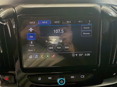 Used 2023 Chevrolet Traverse Premier image 15