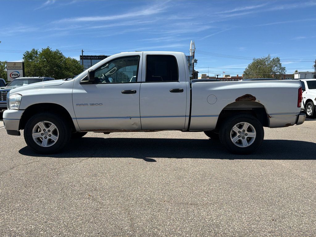 Used 2006 Dodge Ram 1500 Truck SLT AWD/4WD image 2