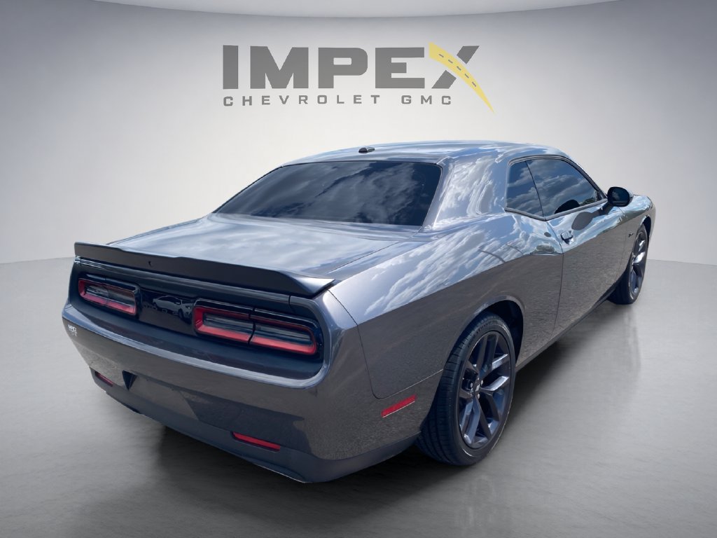 Used 2023 Dodge Challenger R/T w/ Blacktop Package RWD image 5
