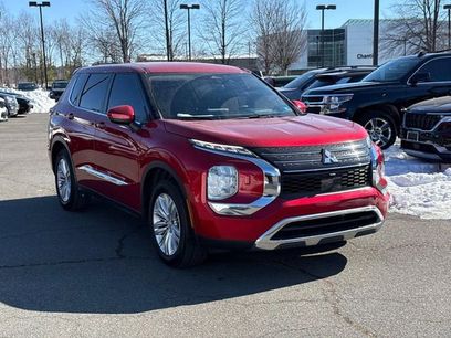 Used 2022 Mitsubishi Outlander ES