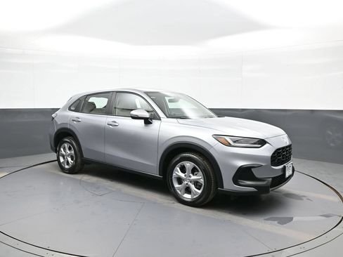 Certified 2023 Honda HR-V LX image 4