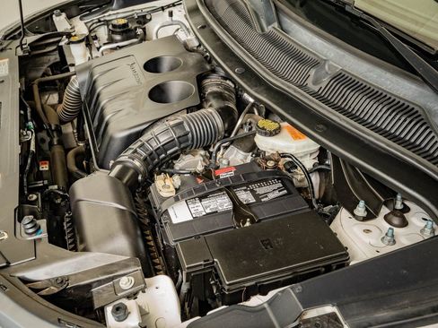 Used 2017 Ford Explorer XLT w/ Equipment Group 202A image 48