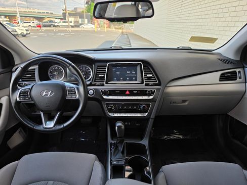 Used 2018 Hyundai Sonata SEL FWD image 14