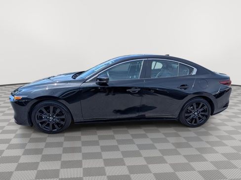 Used 2024 MAZDA MAZDA3 s FWD image 2