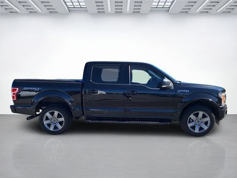 Used 2019 Ford F150 XLT w/ Equipment Group 302A Luxury AWD/4WD image 3