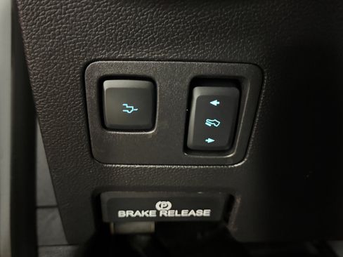 Used 2017 Ford F250 Lariat w/ Lariat Ultimate Package image 26