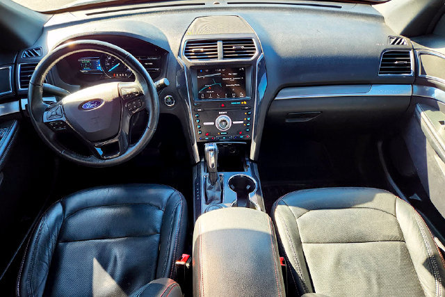 Used 2019 Ford Explorer Sport AWD/4WD image 7